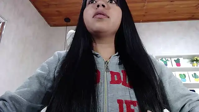 CarolineBrunx online show from 09.14.25