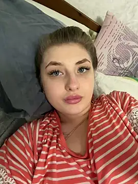 sexyy girl  online show from 12.23.24