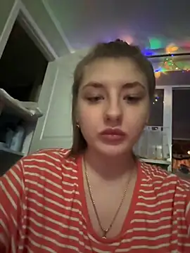 sexyy girl  online show from 12.30.24