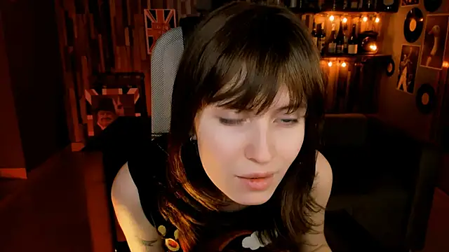 Snapshot of LolaAsmus chatting on 02.06.26 LolaAsmus online show from 02.06.26