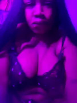 Snapshot of Gripperke00 chatting on 02.06.25 Gripperke00 online show from 02.06.25