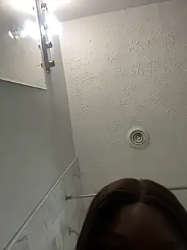 Snapshot of Gripperke00 chatting on 10.01.25 Gripperke00 online show from 10.01.25