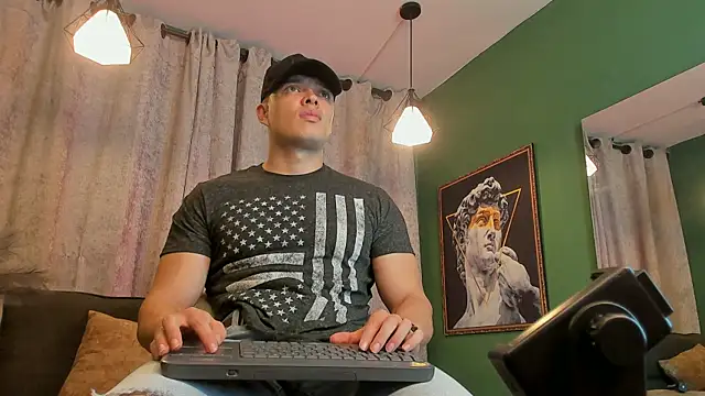 Snapshot of Jake_Tylerr_ chatting on 09.08.25 Jake Tylerr  online show from 09.08.25