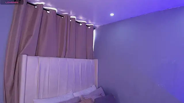 Shenoa1 online show from 11.11.25