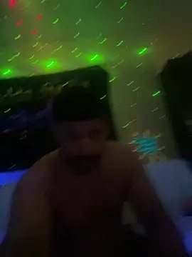 Insaneskillzz69 online show from 05.22.26
