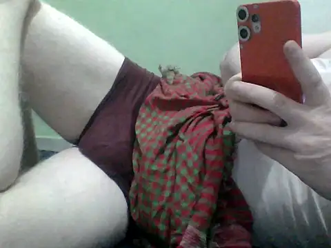 Snapshot of mohnis76 chatting on 07.28.26 mohnis76 online show from 07.28.26