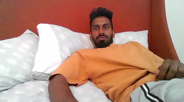 skinny  boy   online show from 02.17.25