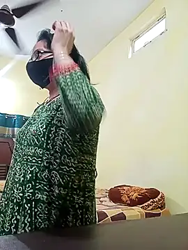 heenage online show from 03.01.25