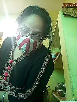 heenage online show from 03.11.26