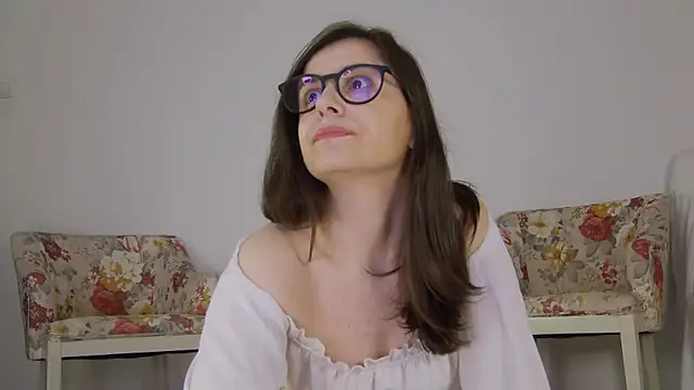 SophieeRain online show from 10.15.25