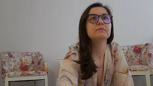 SophieeRain online show from 10.20.25