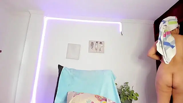 anniesweet- online show from 11.10.25