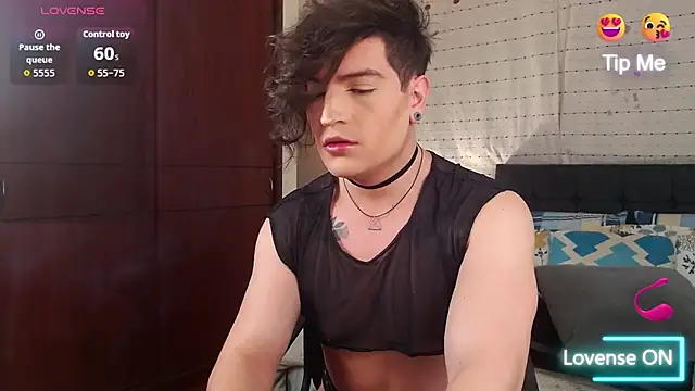 Snapshot of Hornymoan chatting on 11.14.25 Hornymoan online show from 11.14.25