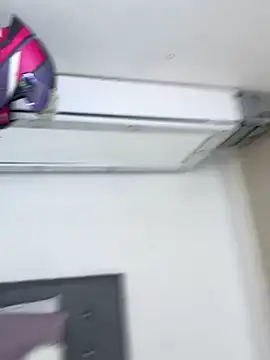 ZoeJohnsoon online show from 12.16.25