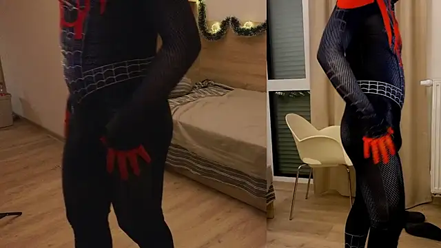 Snapshot of curlyboyy_ chatting on 01.13.26 curlyboyy online show from 01.13.26