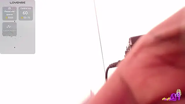 Nahomi-Hill online show from 01.24.25