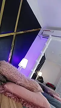 Adel Nesbiit online show from 11.28.25