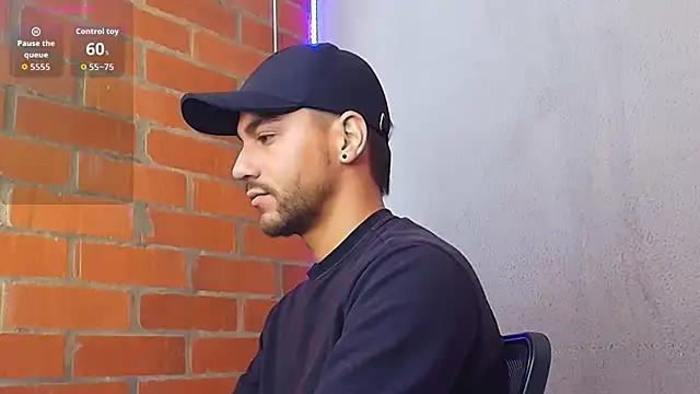 Snapshot of Leandro_valenzuela chatting on 02.17.26 Leandro valenzuela online show from 02.17.26