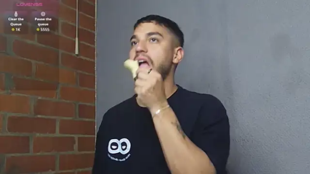 Leandro valenzuela online show from 04.02.26