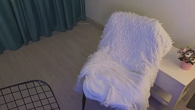 Snapshot of AudreyMell chatting on 01.10.25 AudreyMell online show from 01.10.25