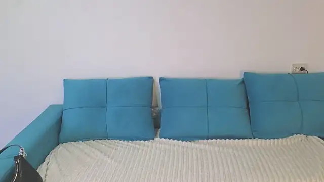 Snapshot of AudreyMell chatting on 12.03.25 AudreyMell online show from 12.03.25