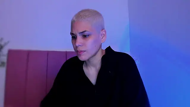 Charlee pink online show from 02.03.26