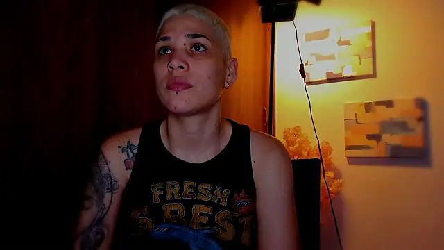 Charlee pink online show from 03.08.26