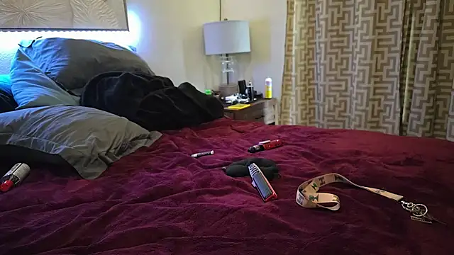 Snapshot of ChillzPnp chatting on 10.29.25 ChillzPnp online show from 10.29.25