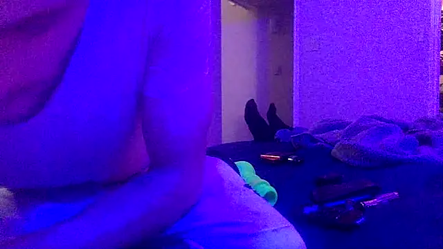 Snapshot of ChillzPnp chatting on 11.02.25 ChillzPnp online show from 11.02.25