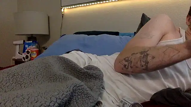 Snapshot of ChillzPnp chatting on 11.21.25 ChillzPnp online show from 11.21.25