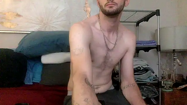 Snapshot of ChillzPnp chatting on 11.22.25 ChillzPnp online show from 11.22.25