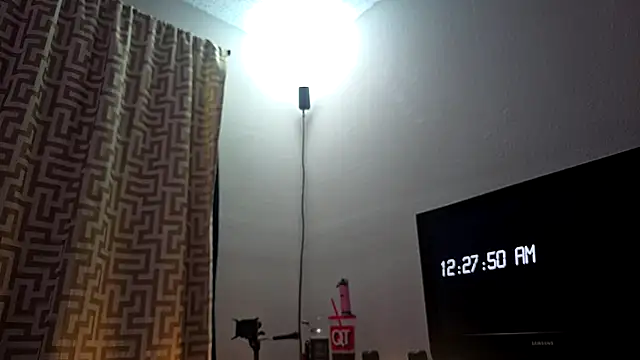 Snapshot of ChillzPnp chatting on 11.30.25 ChillzPnp online show from 11.30.25