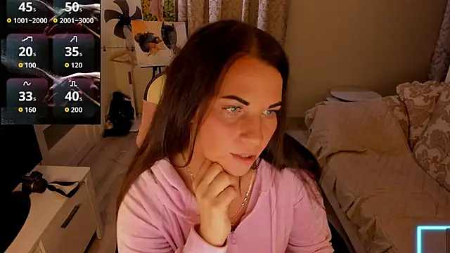 Snapshot of masha19981 chatting on 09.23.25 masha19981 online show from 09.23.25