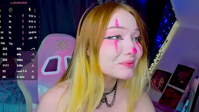 ElswythCovil online show from 03.30.26