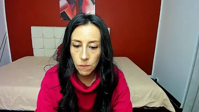 Abrillee1 online show from 01.23.25