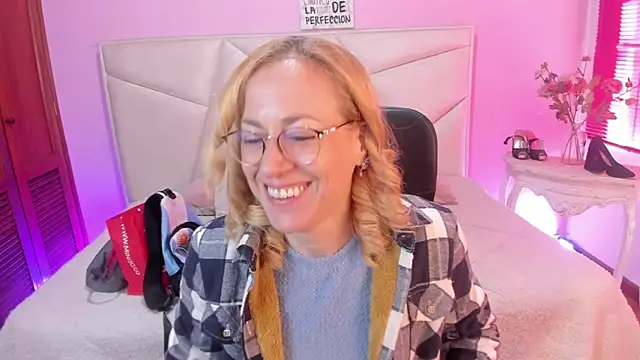 Snapshot of SammySanders chatting on 01.17.26 SammySanders online show from 01.17.26