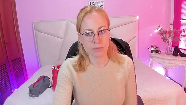 Snapshot of SammySanders chatting on 02.09.26 SammySanders online show from 02.09.26