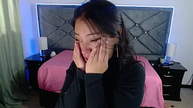 Snapshot of Julietacollins06 chatting on 09.20.25 Julietacollins06 online show from 09.20.25