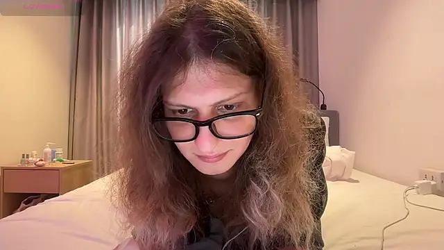 Alice Pinkhead online show from 03.27.26