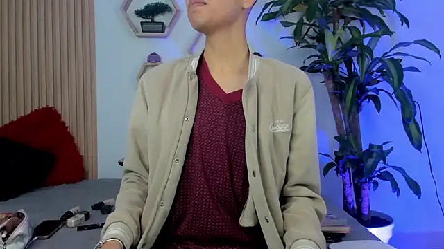 BrianaSchafer online show from 03.09.26