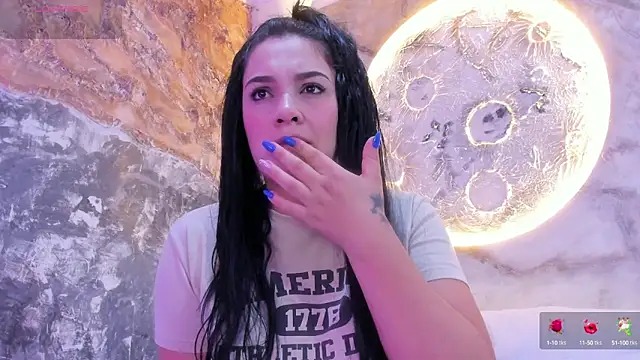 brianaGuzman online show from 03.08.25