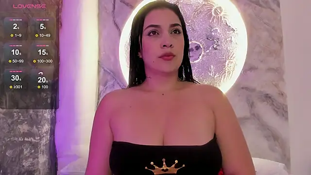 brianaGuzman online show from 03.17.25