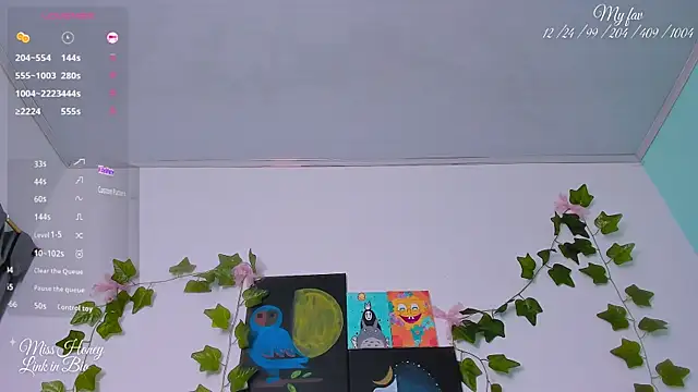 Snapshot of Mxss_Honey chatting on 10.08.25 Mxss Honey online show from 10.08.25