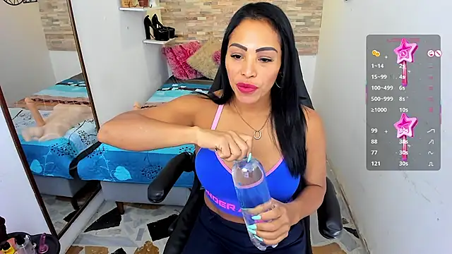 CindyWilliams  online show from 11.12.25