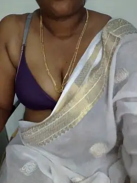 Snapshot of Sexy_Ammu_Telugu chatting on 02.23.25 Sexy Ammu Telugu online show from 02.23.25