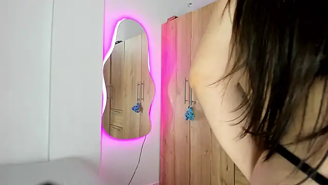 Snapshot of abbyquinn__ chatting on 02.22.26 abbyquinn online show from 02.22.26