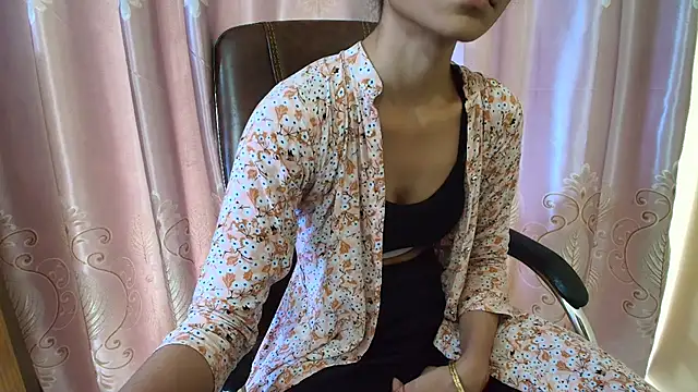 Srabontii online show from 10.04.25