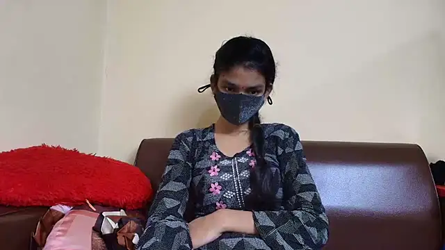 Srabontii online show from 12.05.25