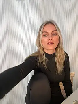 Snapshot of Milla__one chatting on 02.04.26 Milla one online show from 02.04.26