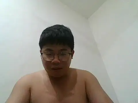 Snapshot of shyboymasturbation chatting on 02.23.25 shyboymasturbation online show from 02.23.25